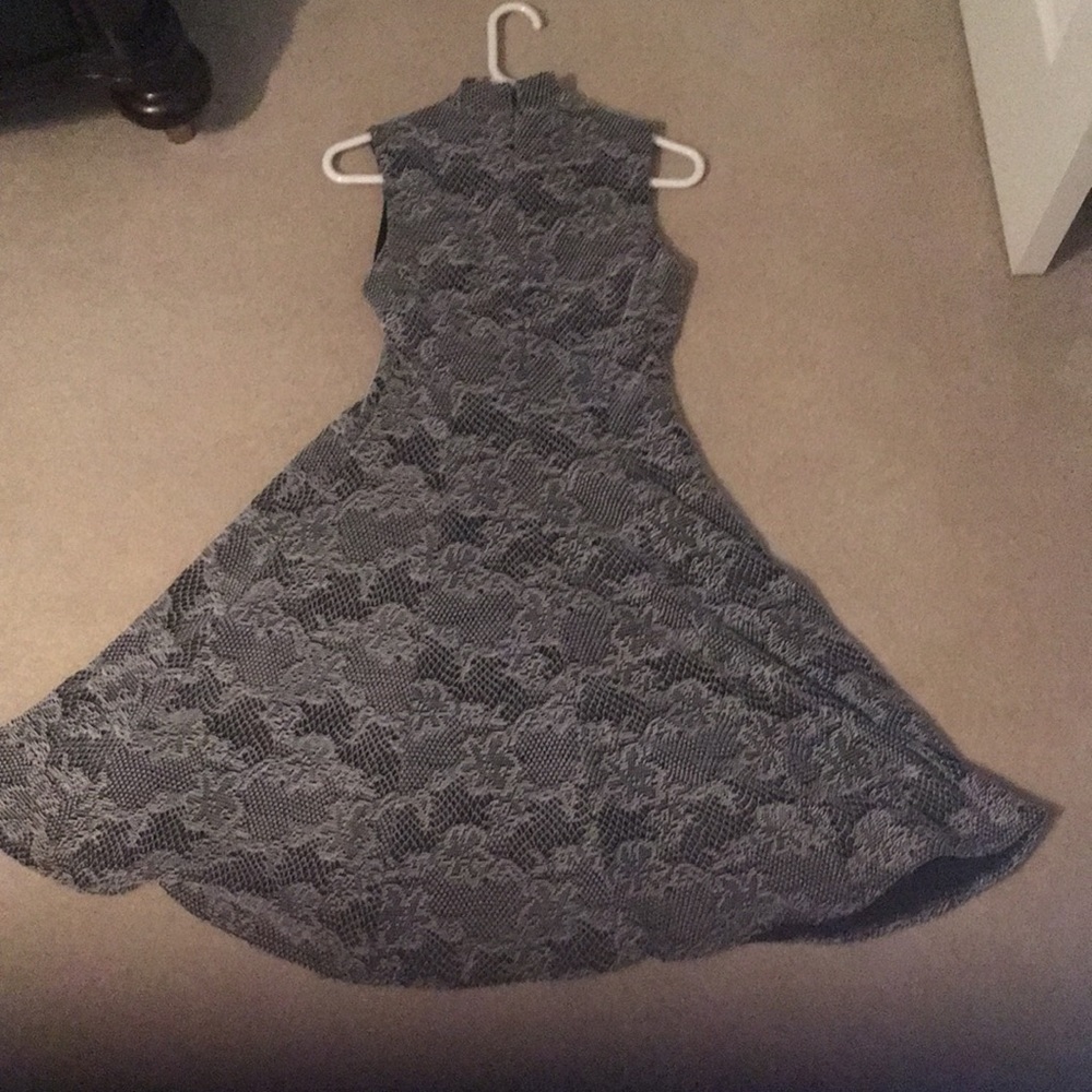 Sharagano black and white fit and flair dress - Picture 4 of 4